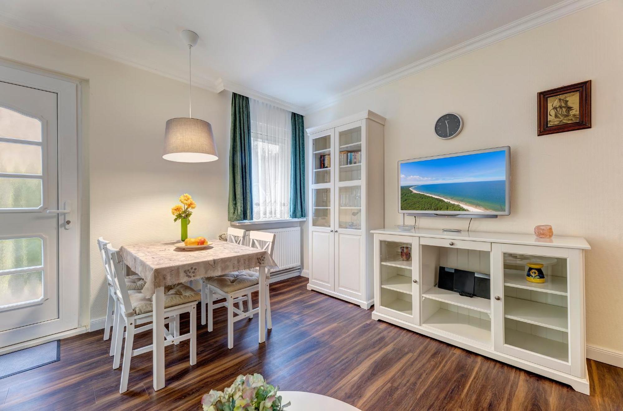 Haus Am Wald Lägenhet Heringsdorf  Exteriör bild
